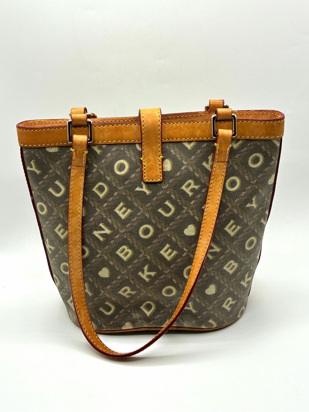 Y2K Dooney & Bourke Crossword Monogram Bucket Shoulder Bag Heart Charm - Picture 6 of 16